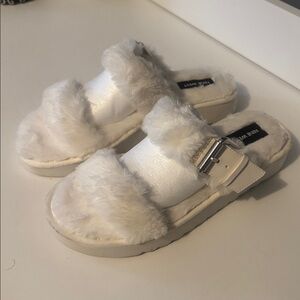 Nine West Women's White Furry Slide Sandals Size 8